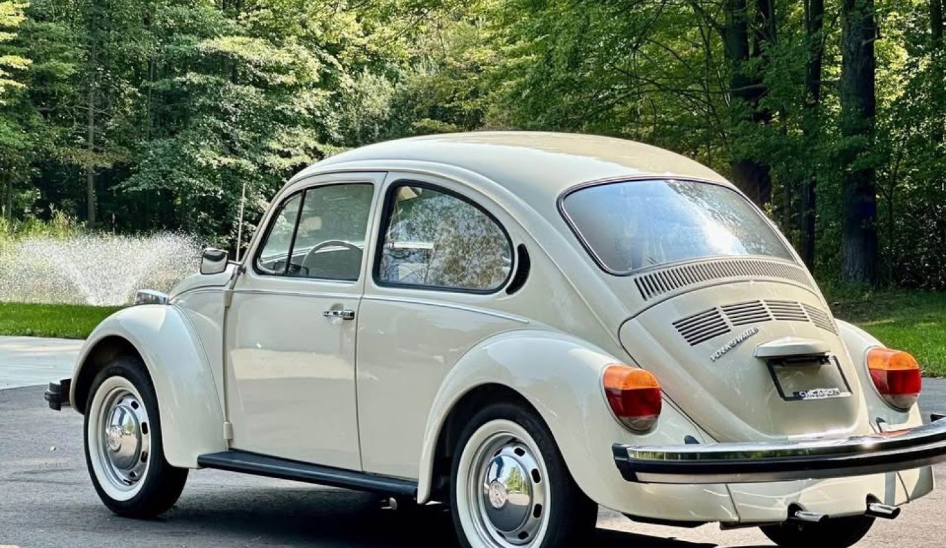 1974 Volkswagen Beetle Hatchback